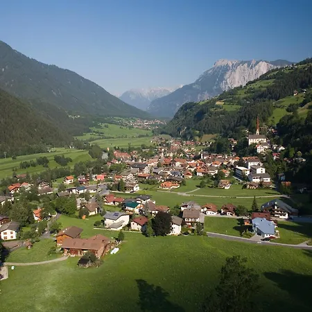 In Oetztal Near Oetz-hochoetz Resort, Cleaning Included Apartamento *